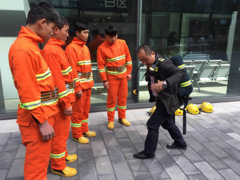 �ڲ��������רҵЧ��,����Ϊ��