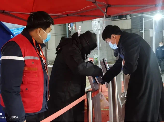 �ڲ��������רҵЧ��,����Ϊ��