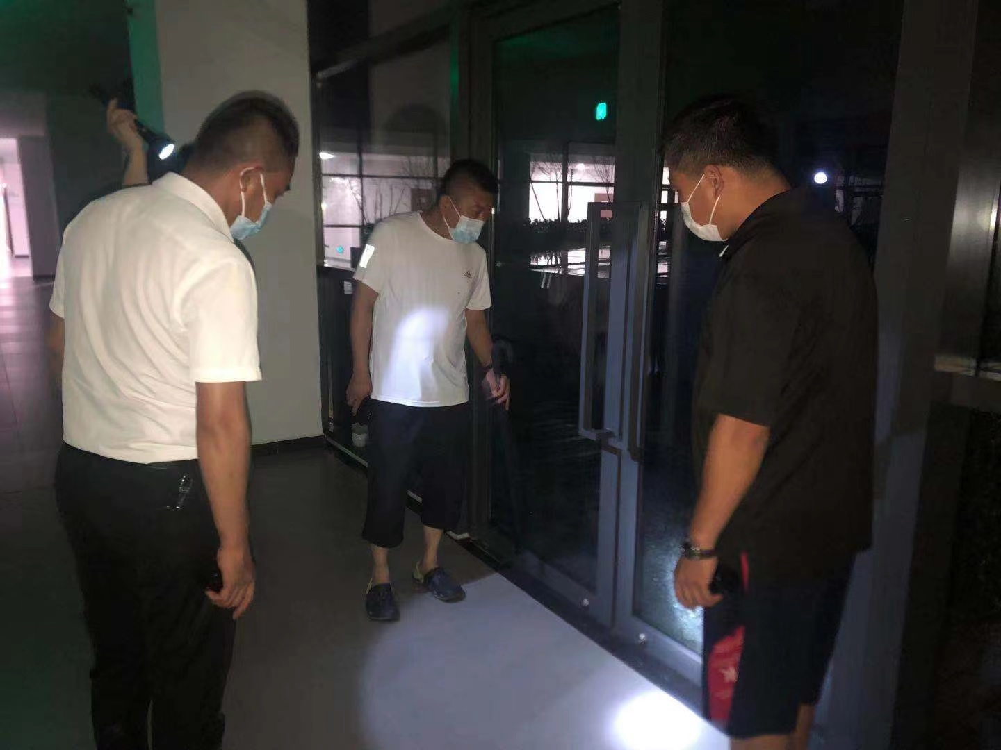 �ڲ��������רҵЧ��,����Ϊ��