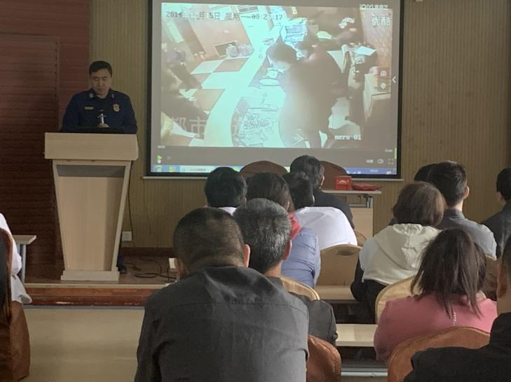 �ڲ��������רҵЧ��,����Ϊ��